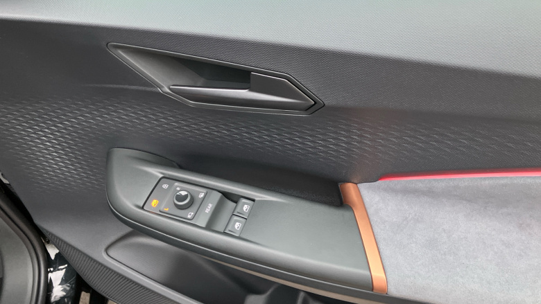 CUPRA Born 170kW e-Boost V2 59kWh 5dr Auto Electric Hatchback